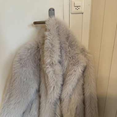 zara faux fur coat