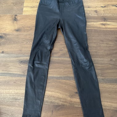 Pantaloni in pelle neri