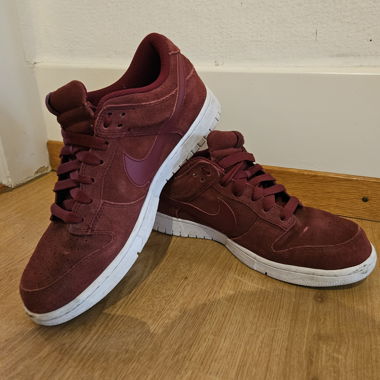 Nike Sneaker, bordeaux rot