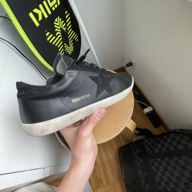 Black Shoes