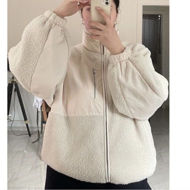 Kuschelige Teddyjacke von COS 