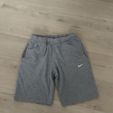 Short Nike grigio