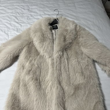 Cappotto pelliccia sintetica Zara beige