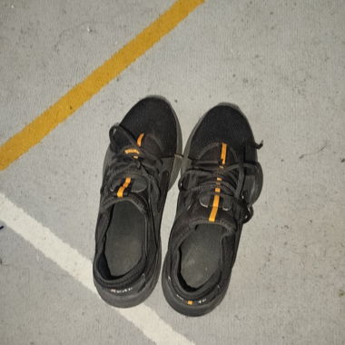 Bench-Schuhe