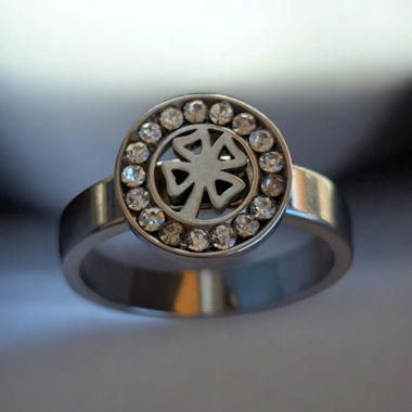 Bague argentée strass