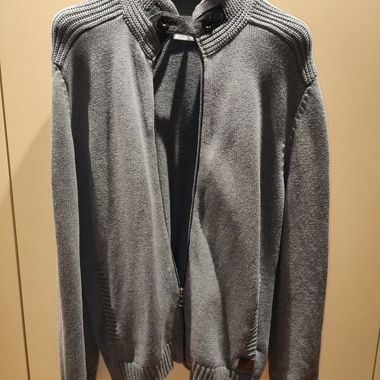 Strickjacke