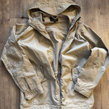 Windbreaker jacket