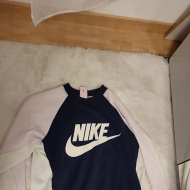 sweatshirt nike