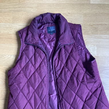 Gillet Dunkelrot