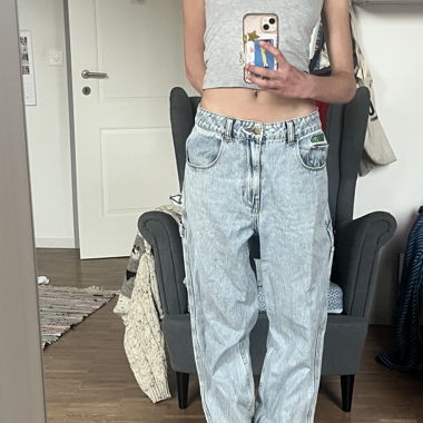 baggy jeans empyre
