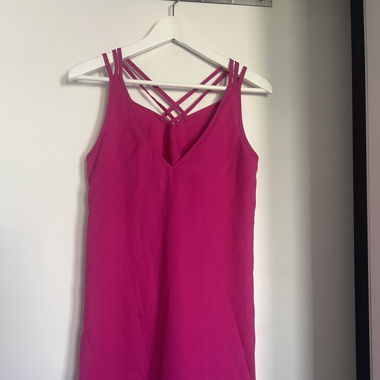 Kleid ungetragen Grösse M
