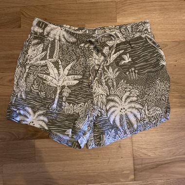 Gemusterte Damen-Shorts