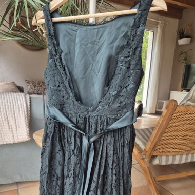 Elegantes Kleid Naf Naf - Robe élégante Naf Naf 