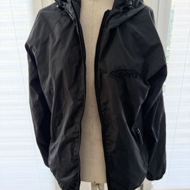 SuperDry Regenschutz Windbreaker