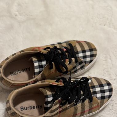 Schuhe 