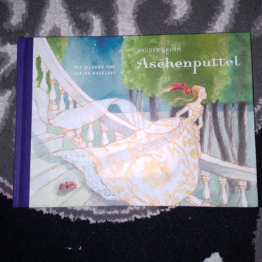 Livre pour enfants Aschenputtel des frères Grimm (relié)
