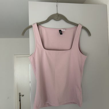 Baby pink top