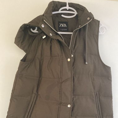Olivgrünes ärmelloses Gilet