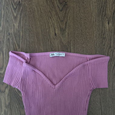 Pink crop top