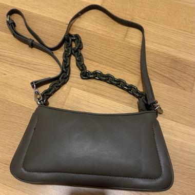 Handtasche
