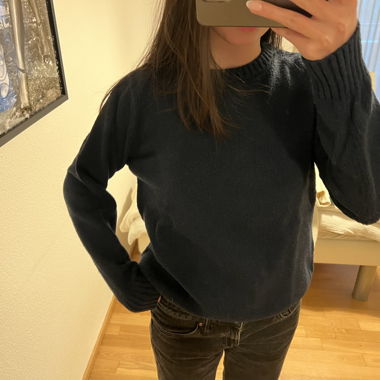 maglione lavorato a maglia blu navy