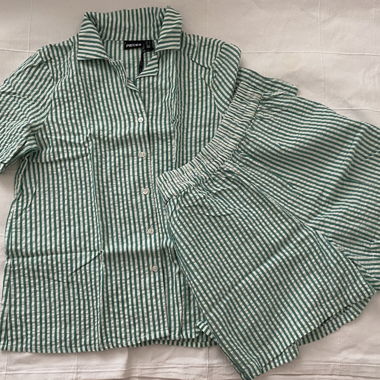 Pieces Striped Set