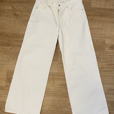  Baggy Jeans