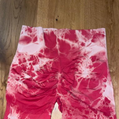 Kurze Leggins mit scrunch