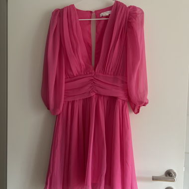 Pinkes Festkleid