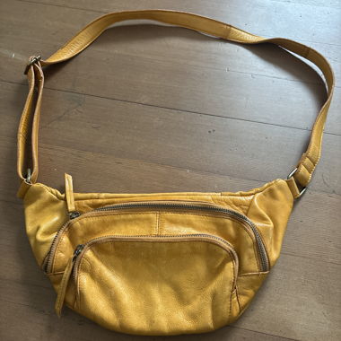 Sac bandoulière Gusti