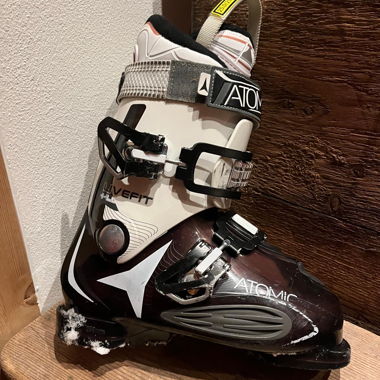 Atomic Ski Shoes