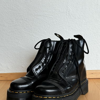 Dr. Martens