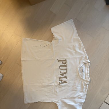 T-shirt M