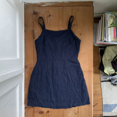 Robe mini sans manches bleu marine