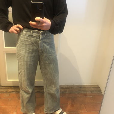 Pantaloni in velluto a coste blu