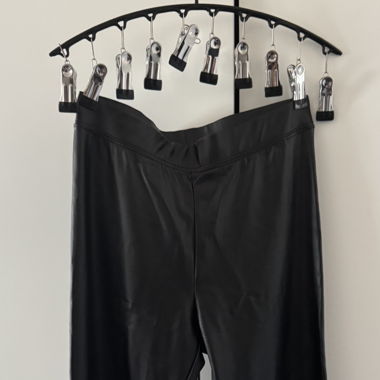 Leggings in pelle