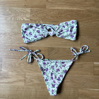 KHASSANI Bikini Set with Floral Pattern