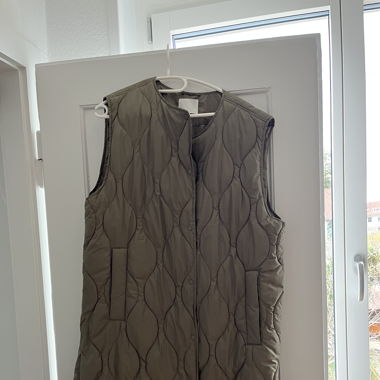 Lange Steppweste Khaki