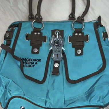 Handtasche