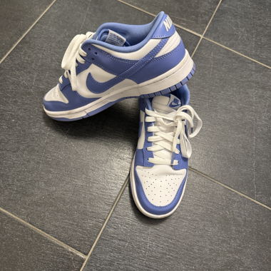 Nike Sneaker blau/weiss