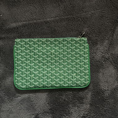 Sac vert Goyard