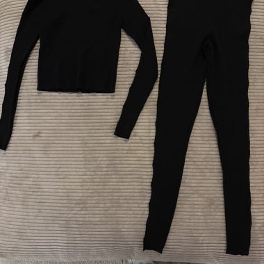 2 pieces 