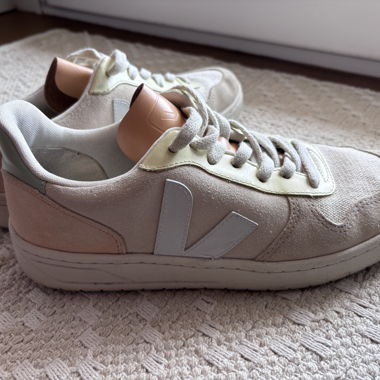 Sneakers VEJA taglia 40