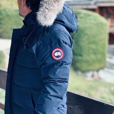 Doudoune Canada Goose Homme Taille M comme neuf 