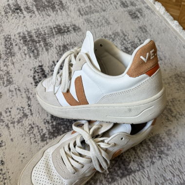 VEJA sneakers