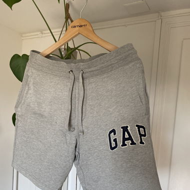 GAP Stoffhose kurz