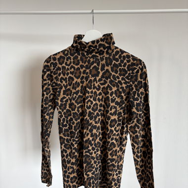 Pull col roulé à motifs léopard J.Crew