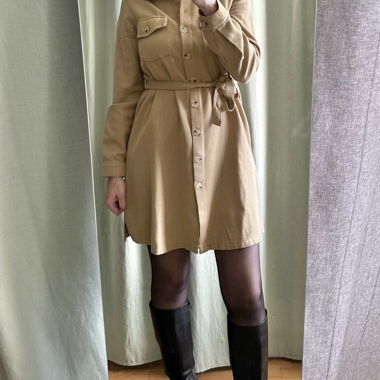 Blusenkleid