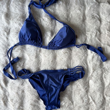 Ensemble de bikini triangle bleu