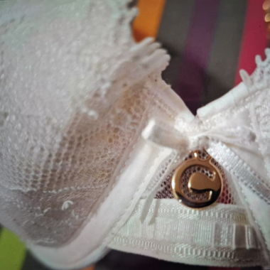 Soutien-gorge Chantelle FR 90 D crème 